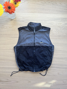Двусторонний жилет Adidas (1 фото из 10)