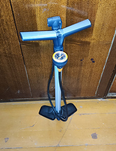 Saksamaa jalgrattapump (SKS Airworx 10.0) (1 foto / 2)