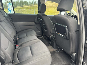 Mazda 5 (2 foto / 6)