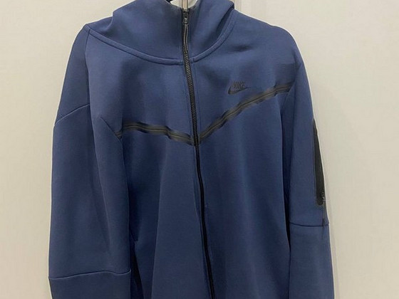 Продам Tech fleece старая модель