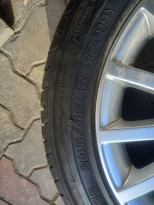 Audi tagavararatas 245/45/17 (2 foto / 4)