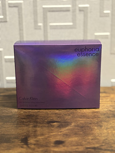 Calvin Klein Euphoria Essence EDP 100 мл (3 фото из 4)