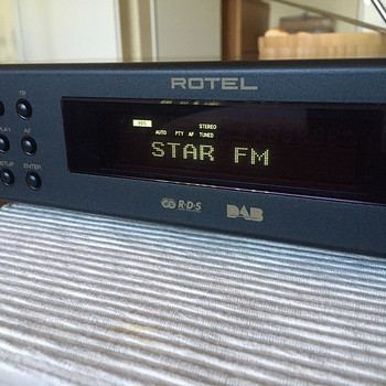 Rotel RT-06