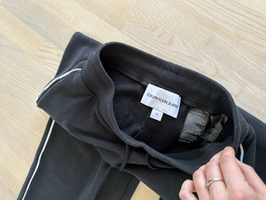 Calvin kleini dressipüksid s. XS/S (4 foto / 4)