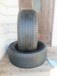 285/45/22 Michelin Pilot Sport 4 SUV (1 фото из 3)