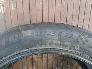 285/45/22 Michelin Pilot Sport 4 SUV (3 фото из 3)