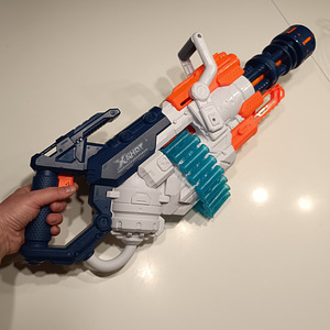 Игрушечный бластер / миниган X-shot (2 фото из 2)