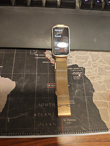 Huawei Band 7 Fitness Tracker (Gold/Pink) (1 foto / 3)