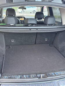 Продается Mercedes-Benz GLK 320 (6 фото из 10)