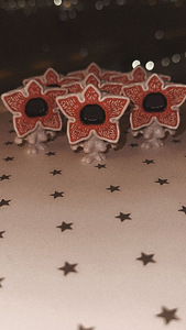Stranger Things Kinder Joy. Väga veidrad asjad figuurid. (10 foto / 10)