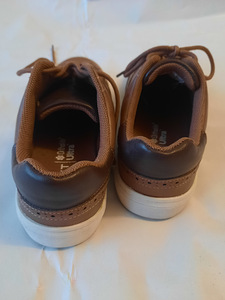 Детские туфли (3 фото из 6)