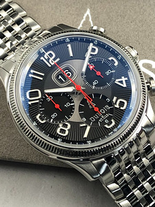 DuBois et fils - Chronograph Grande Date Limited Edition (1 foto / 9)