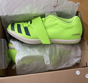Uued naelikud Adidas Jumpstar (1 foto / 2)