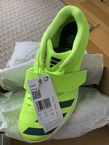 Uued naelikud Adidas Jumpstar (2 foto / 2)
