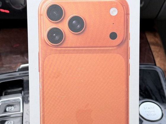 iPhone 17 pro max orange 256Gb UUS AKTIVEERIMATA
