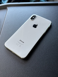 iPhone X 256GB (1 foto / 9)