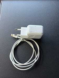 iPhone X 256GB (4 foto / 9)