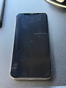 iPhone X 256GB (8 foto / 9)
