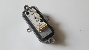 Skoda Superb Mk3 2015-2024 3V B8 LED tule moodul 3V1941645A (1 foto / 2)