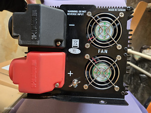 INVERTER 12VDC-230VAC 3000W (2 foto / 3)
