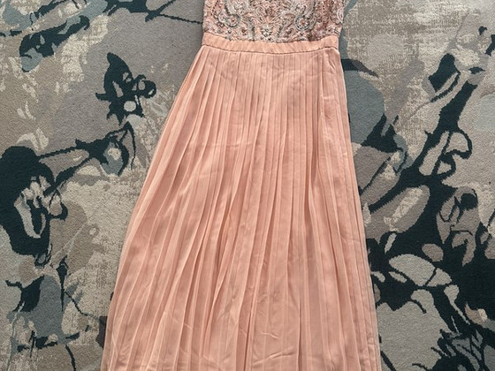 Праздничное платье River Island/34-36