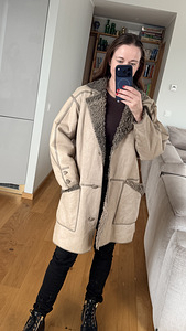 Шуба M (2 фото из 5)