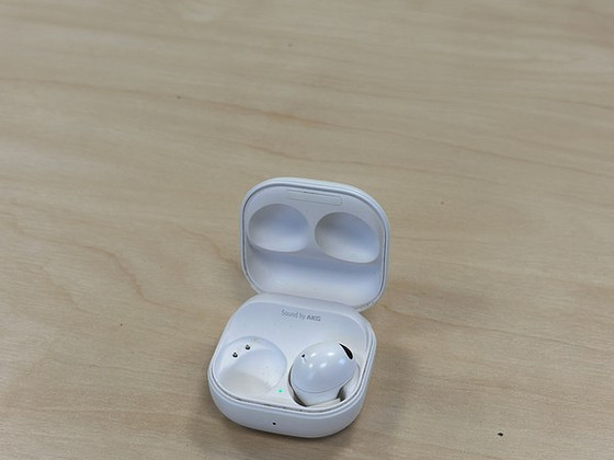 Samsung Buds 2 Pro