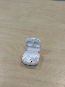 Samsung Buds 2 Pro (1 foto / 2)