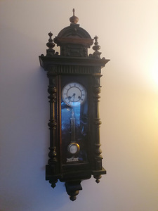JUNGHANS (2 foto / 2)