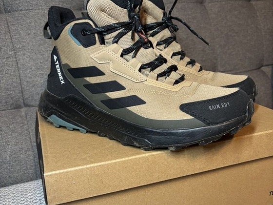Adidas terrex