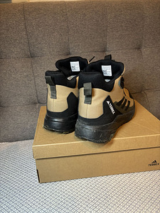 Adidas terrex (3 foto / 4)