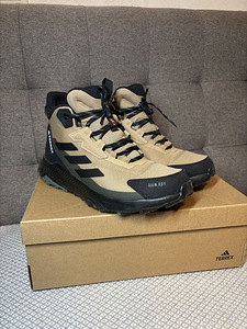 Adidas terrex (4 foto / 4)