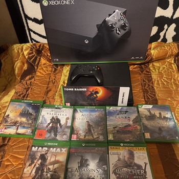 Xbox One X 1TB 4k +9 игр