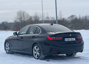 BMW 330I (5 фото из 14)