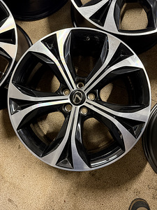 20" оригинальные диски Lexus/Toyota 5x114,3 + датчики (5 фото из 8)