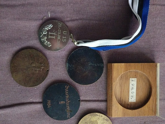 5 vana Eesti medalit