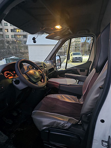 Renault Master 3 2016 (9 foto / 11)