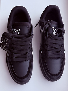 Louis Vuitton Trainer Sneaker , Black (5 фото из 10)