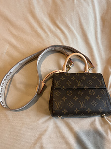 Louis Vuitton Cluny Mini, копия (1 фото из 5)