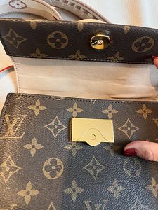 Louis Vuitton Cluny Mini, копия (2 фото из 5)