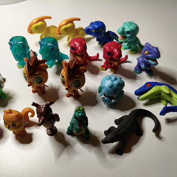 Kinder Jurassic World