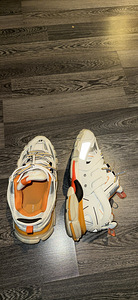 Balenciaga track (1 foto / 5)
