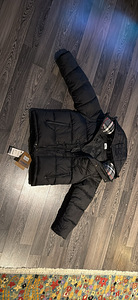 Burberry пуховик (4 фото из 5)