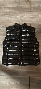 Moncler vest (1 foto / 4)