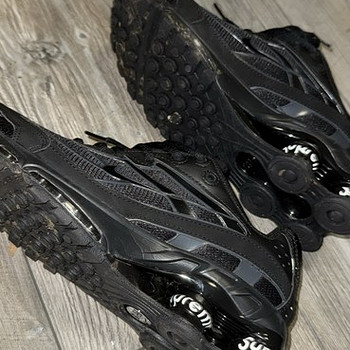 Nike x Supreme Air Shox
