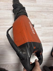 Hilti TE 1000-AVR lammutusvasar (4 foto / 8)