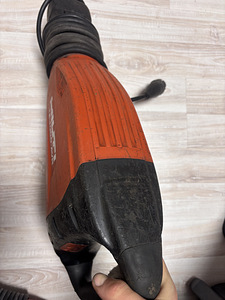 Hilti TE 1000-AVR lammutusvasar (5 foto / 8)