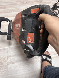 Hilti TE 1000-AVR lammutusvasar (6 foto / 8)