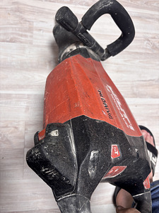 Hilti TE 1000-AVR lammutusvasar (7 foto / 8)