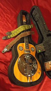 Hudson Guitars Spider Resonator kitarr - uus (10 foto / 10)